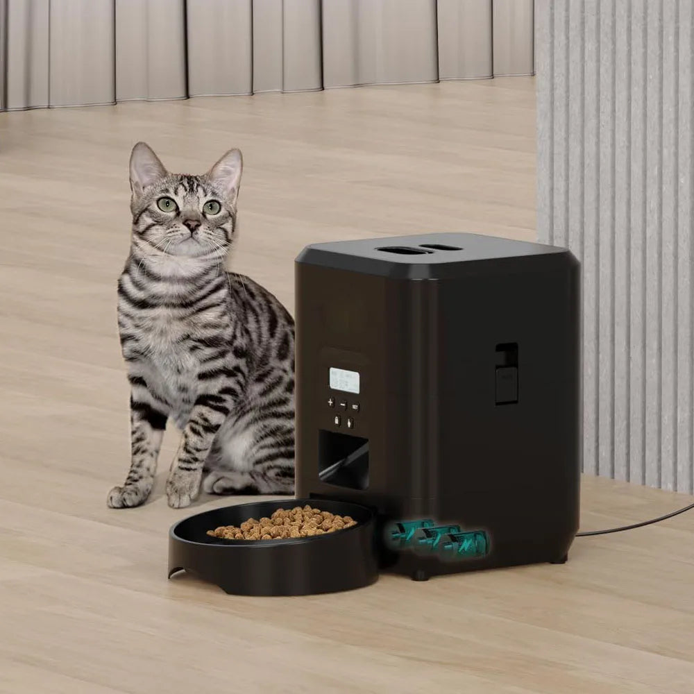 Pet Wonder's Smart Feeder